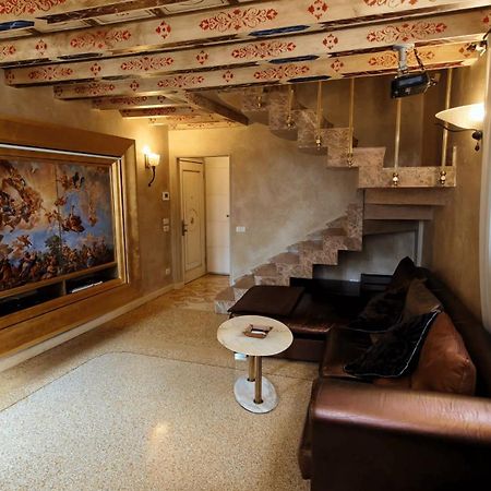 Opera Luxury Apartment Verona Eksteriør billede