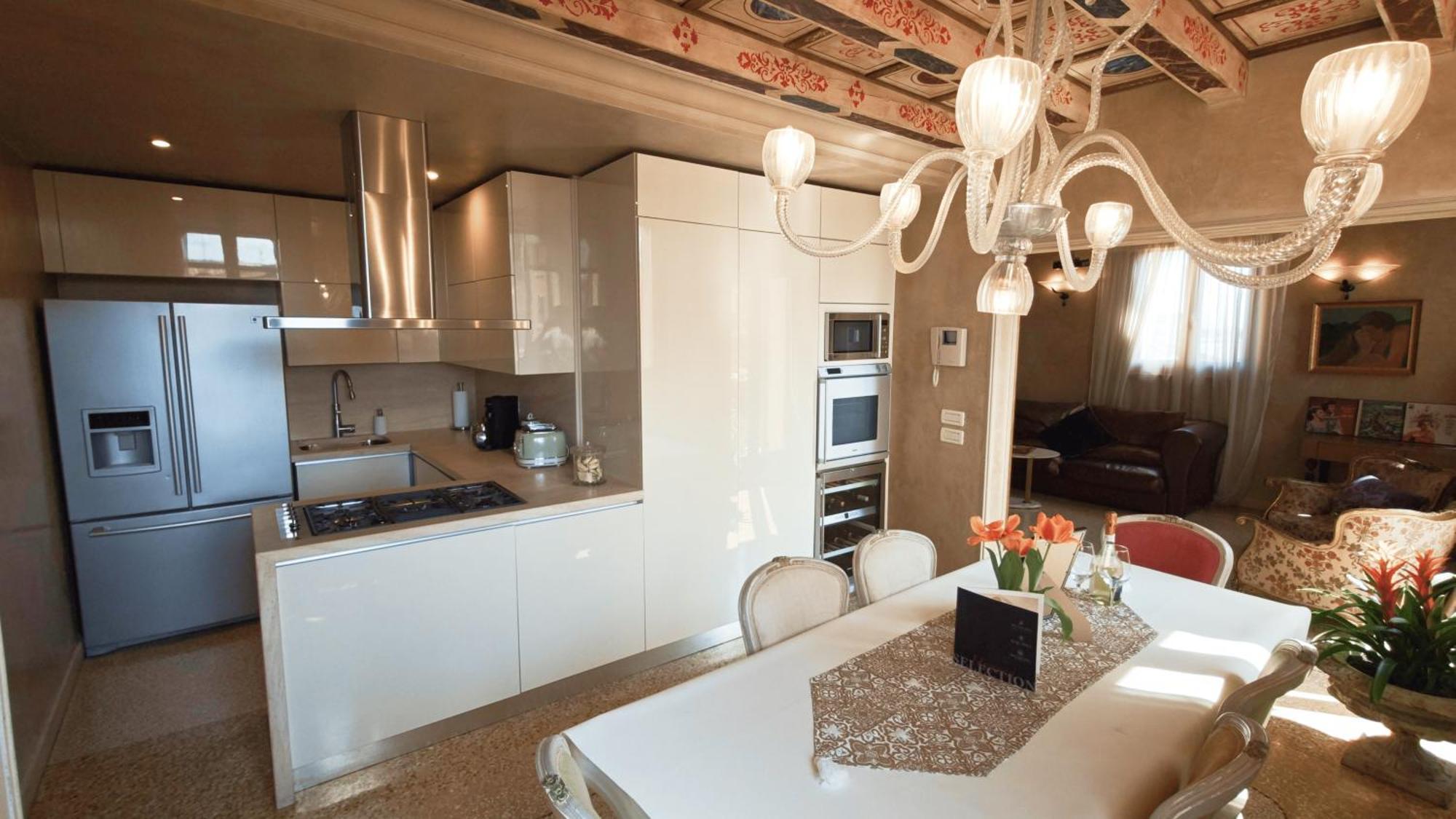 Opera Luxury Apartment Verona Eksteriør billede
